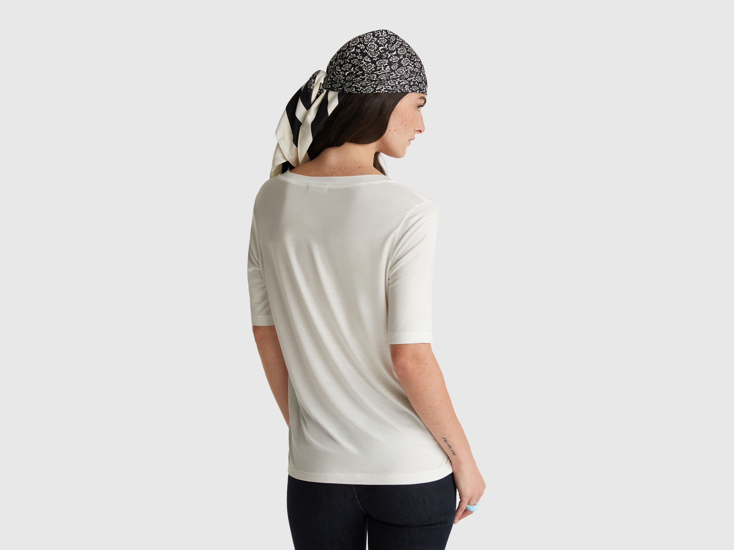 T-SHIRT Damen image number 2